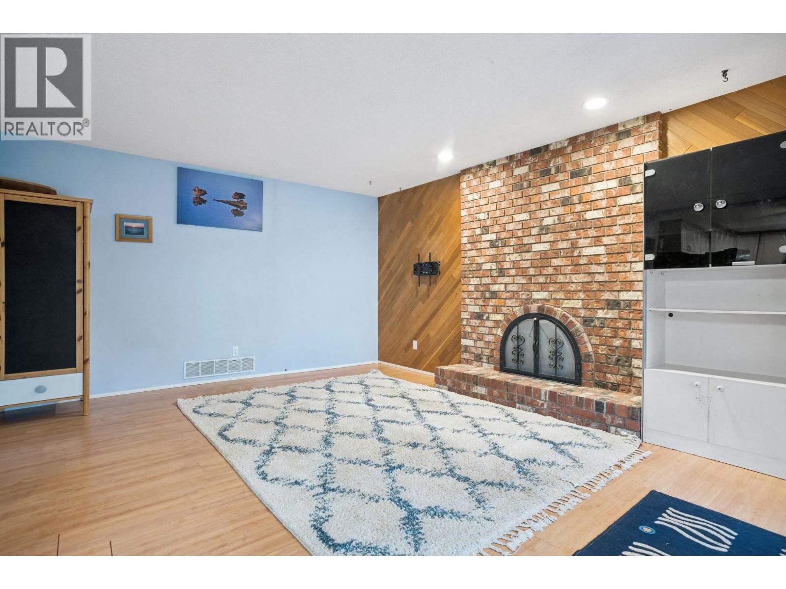 11200 MELLIS DRIVE Image 11