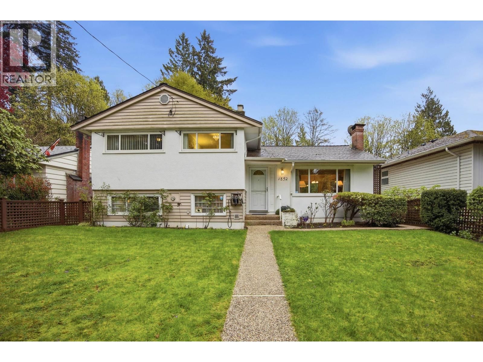 1852 LARSON ROAD Image 4