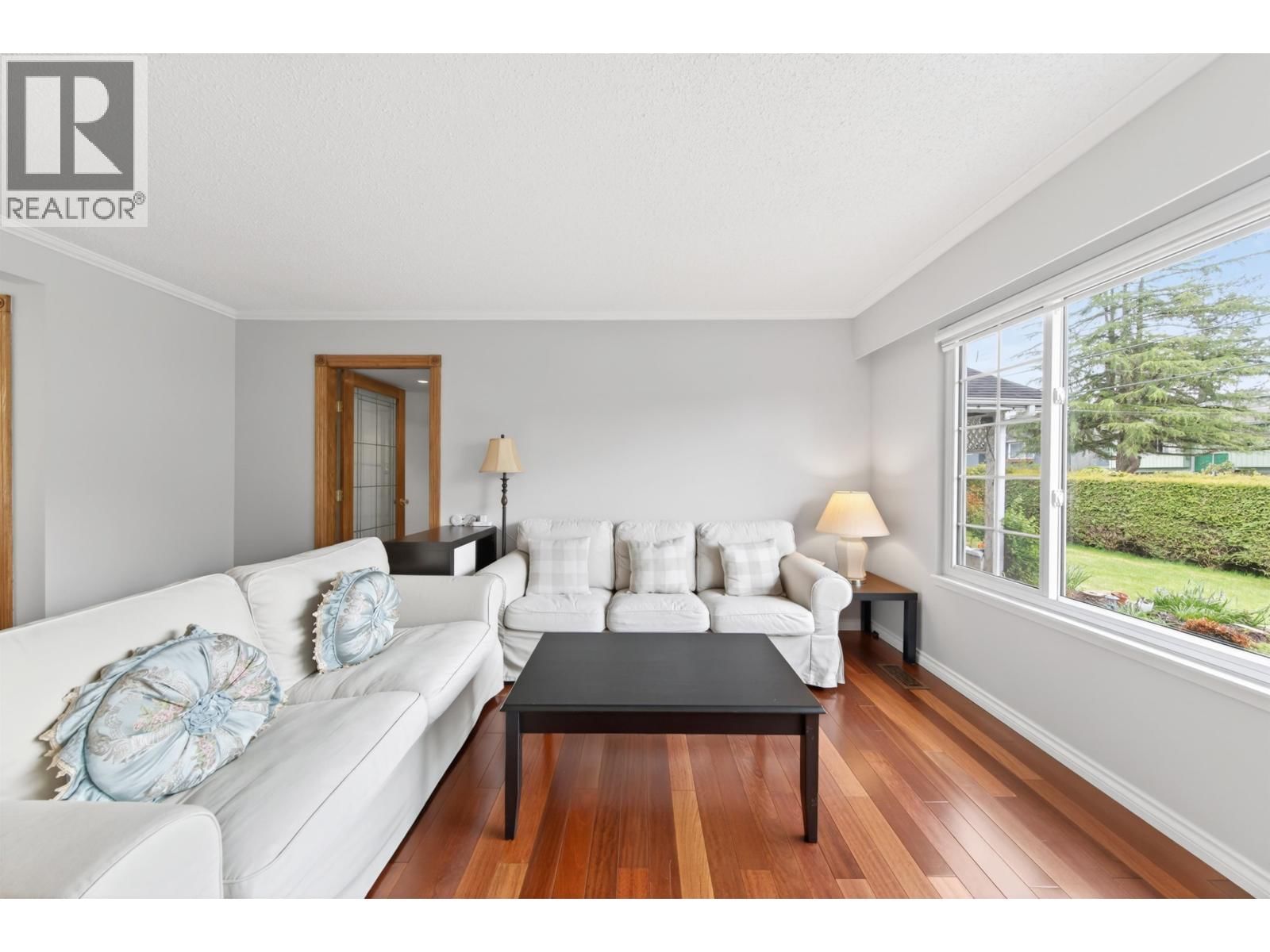 4713 46 AVENUE Image 15