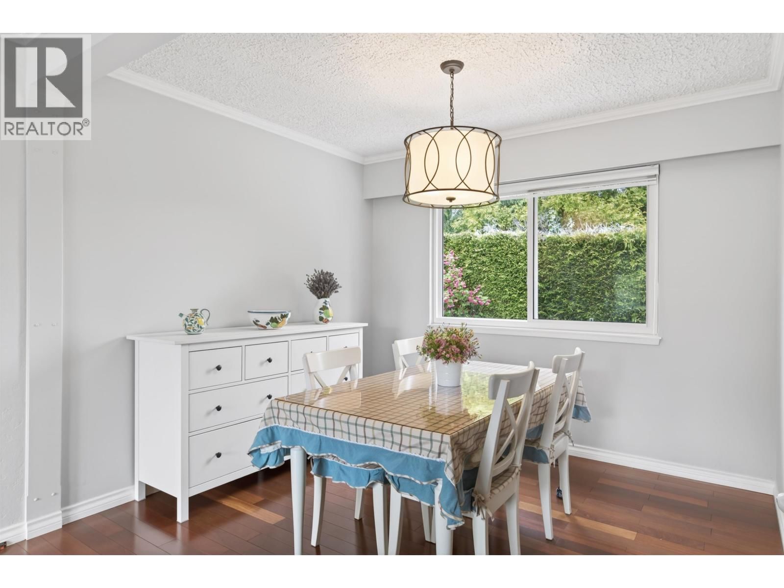 4713 46 AVENUE Image 19