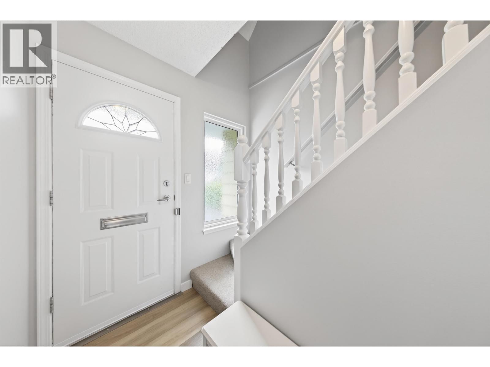 4713 46 AVENUE Image 21