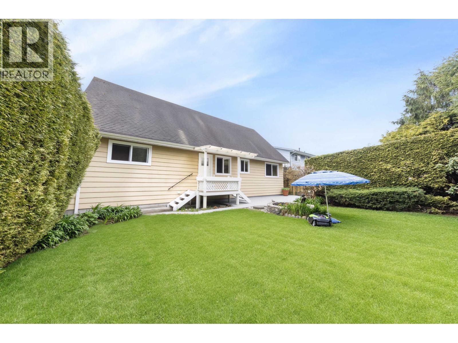 4713 46 AVENUE Image 31