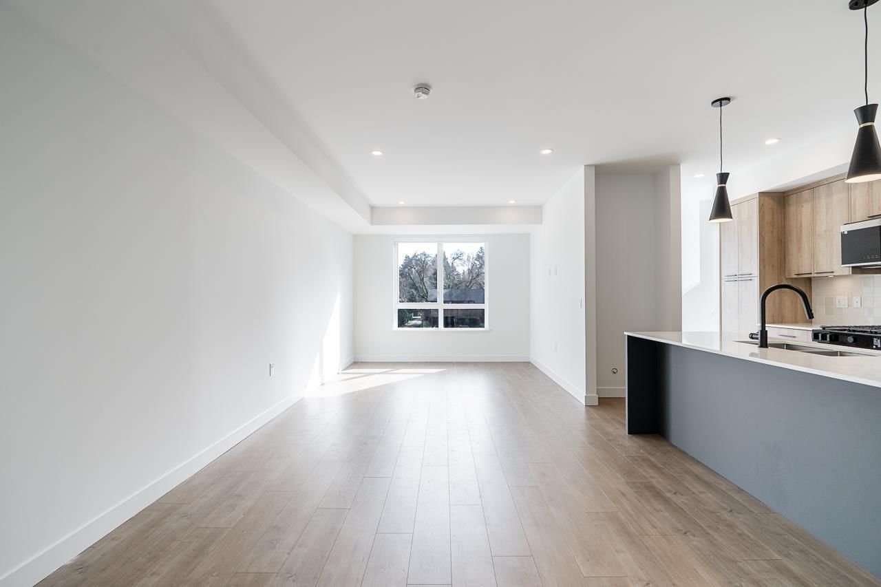 14 - 10527 155 STREET Image 21