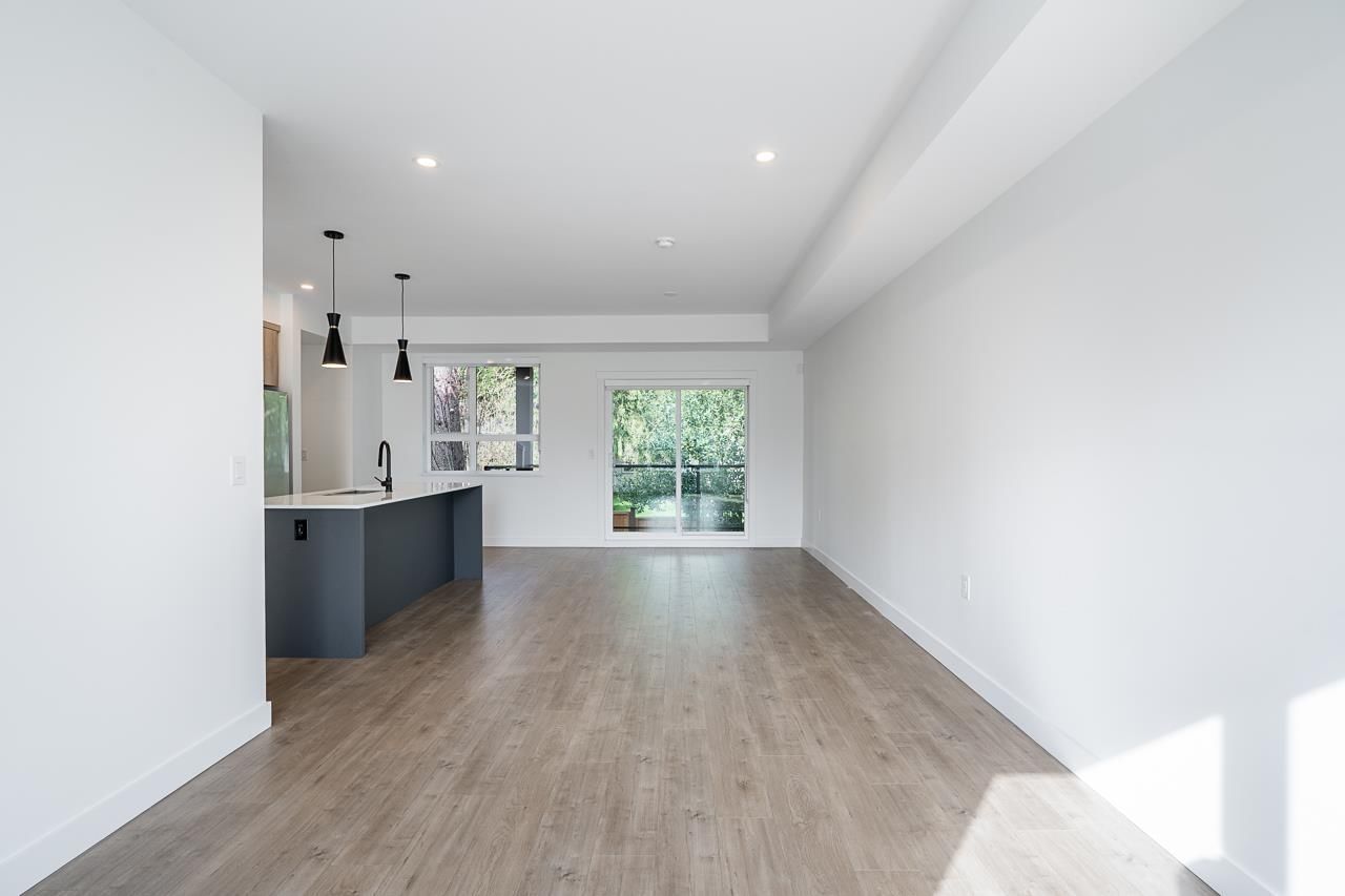 14 - 10527 155 STREET Image 24