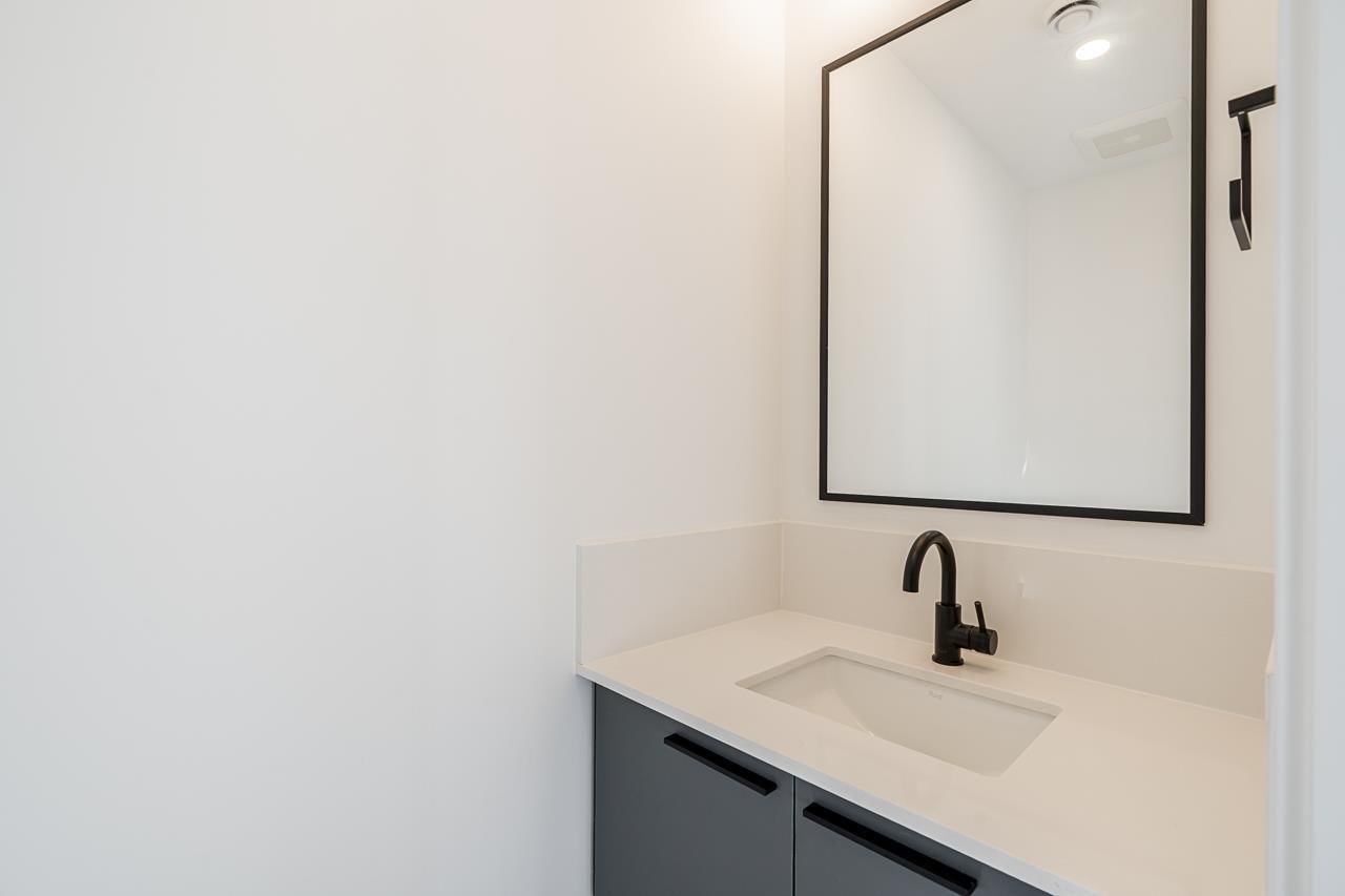 14 - 10527 155 STREET Image 25