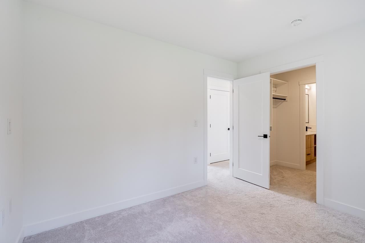 14 - 10527 155 STREET Image 30