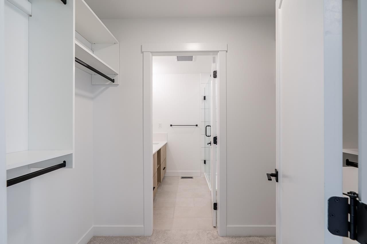 14 - 10527 155 STREET Image 31