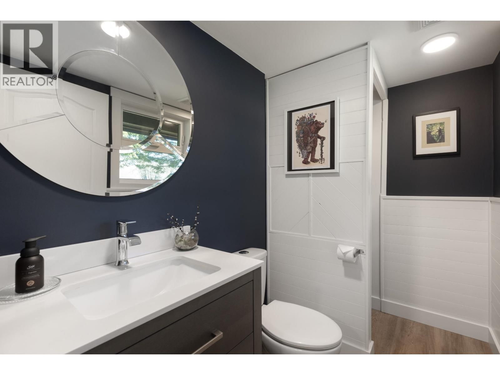 780 GREEN ROAD Image 14