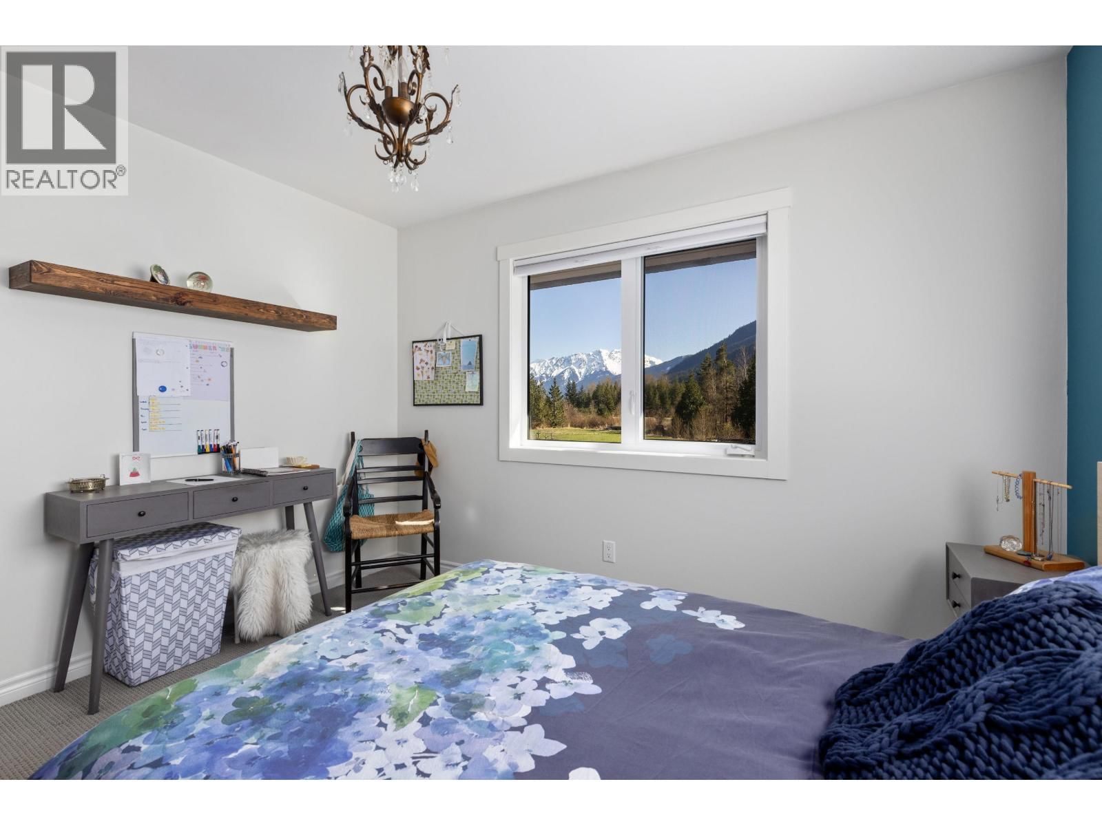 780 GREEN ROAD Image 26