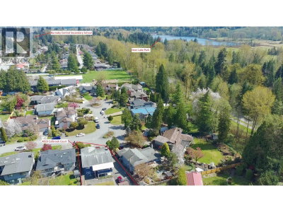 4829 COLBROOK Court | Burnaby British Columbia | Slide Image Twenty-nine