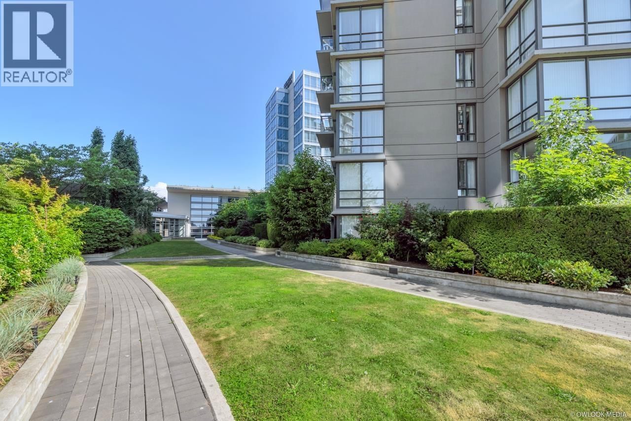 1 - 3111 CORVETTE WAY Image 14