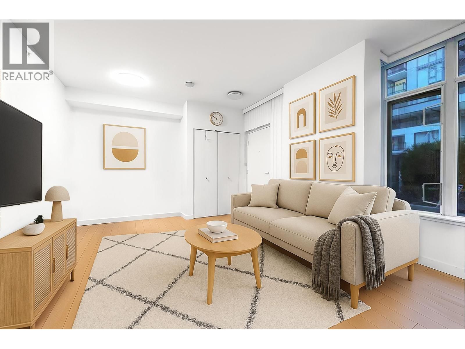 1 - 3111 CORVETTE WAY Image 4