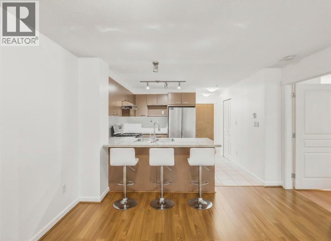 110 - 9399 TOMICKI AVENUE Image 4