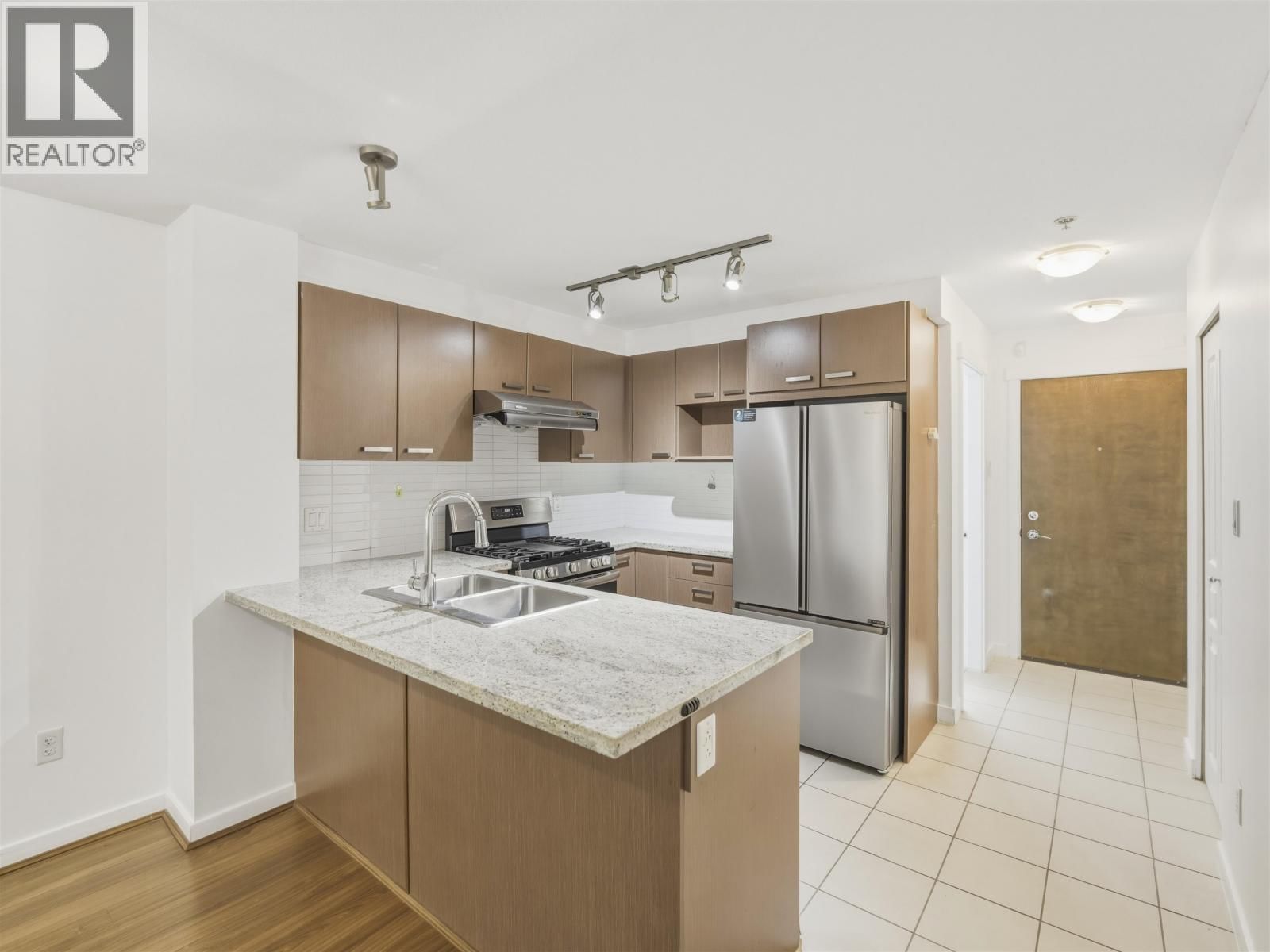 110 - 9399 TOMICKI AVENUE Image 7