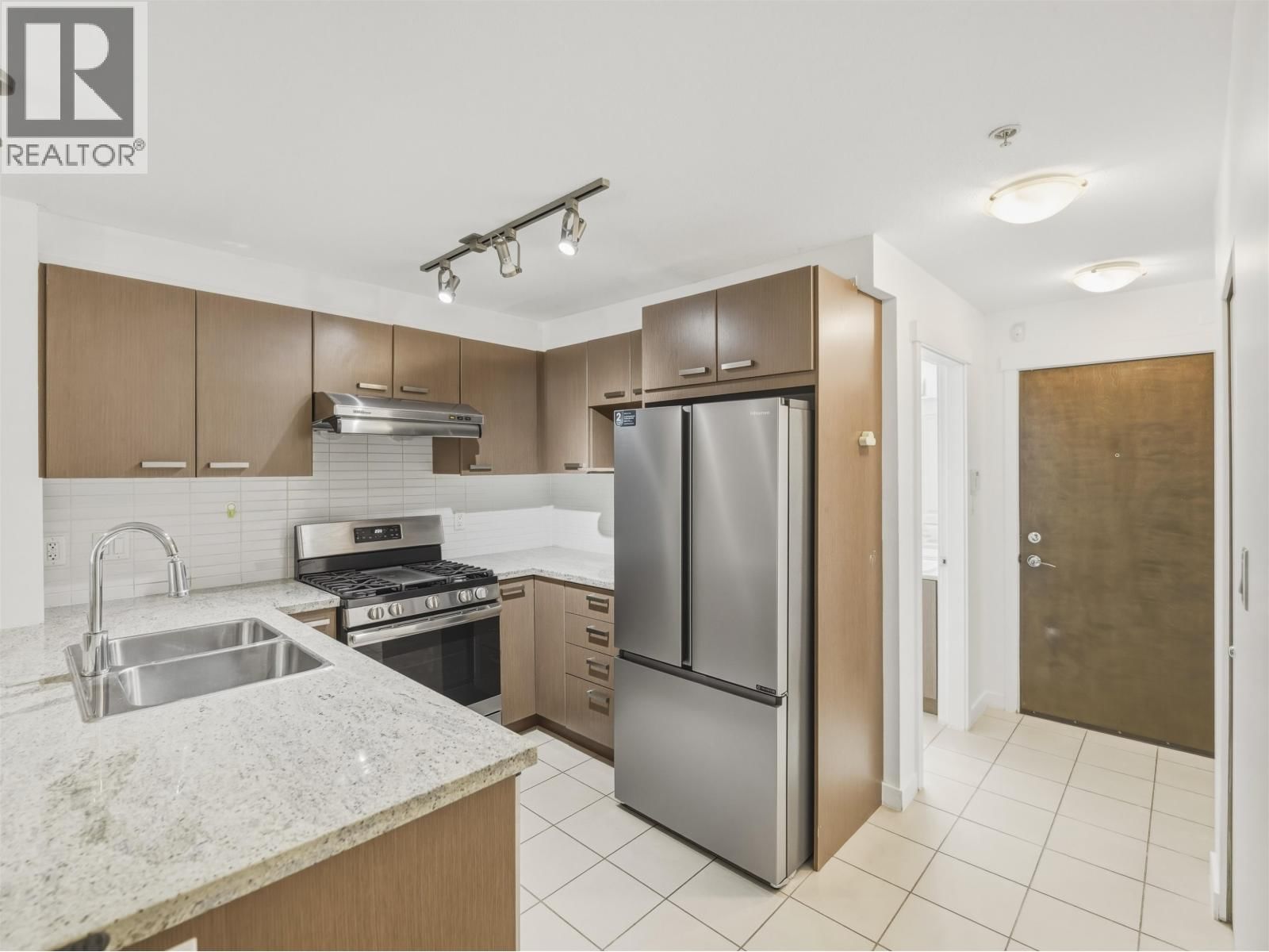 110 - 9399 TOMICKI AVENUE Image 8