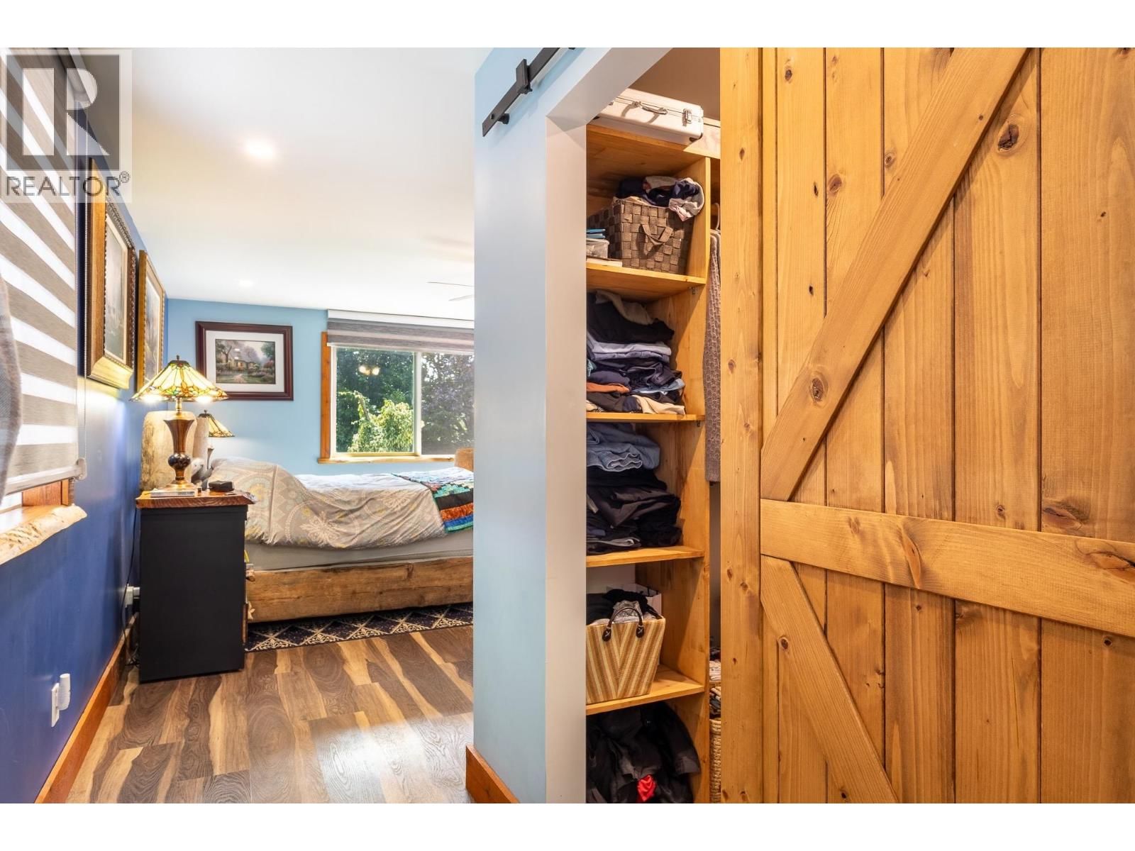 8099 NORTHWOOD ROAD Image 15