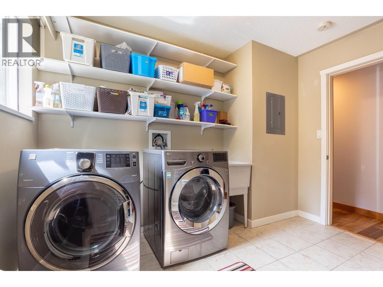 8099 NORTHWOOD ROAD Image 21