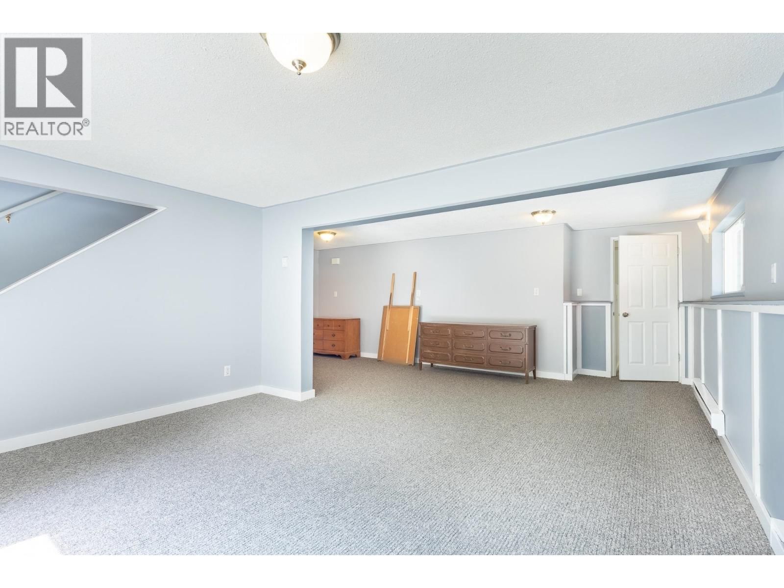 8099 NORTHWOOD ROAD Image 26