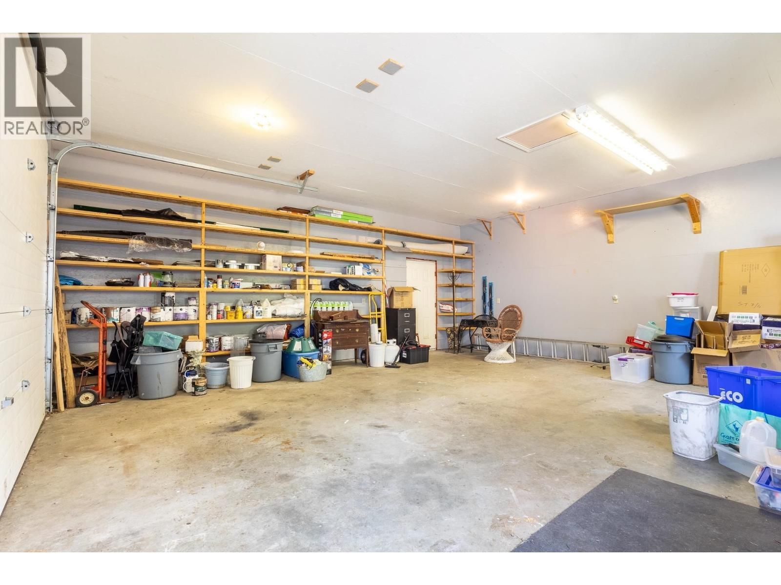 8099 NORTHWOOD ROAD Image 27