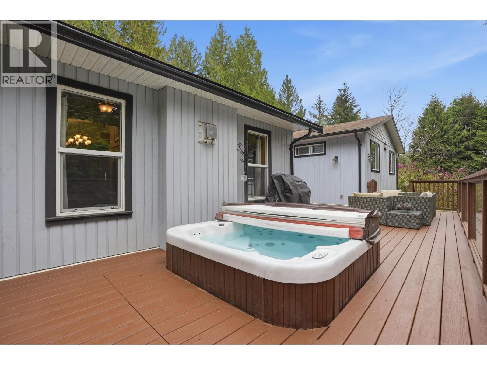 8099 NORTHWOOD ROAD Image 3