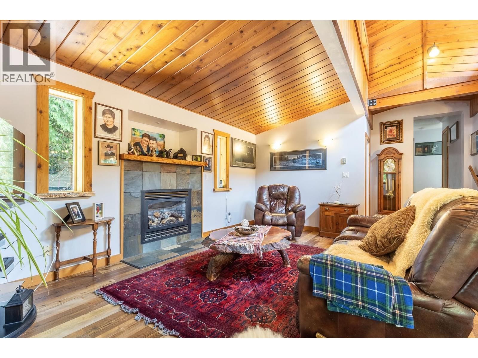 8099 NORTHWOOD ROAD Image 6