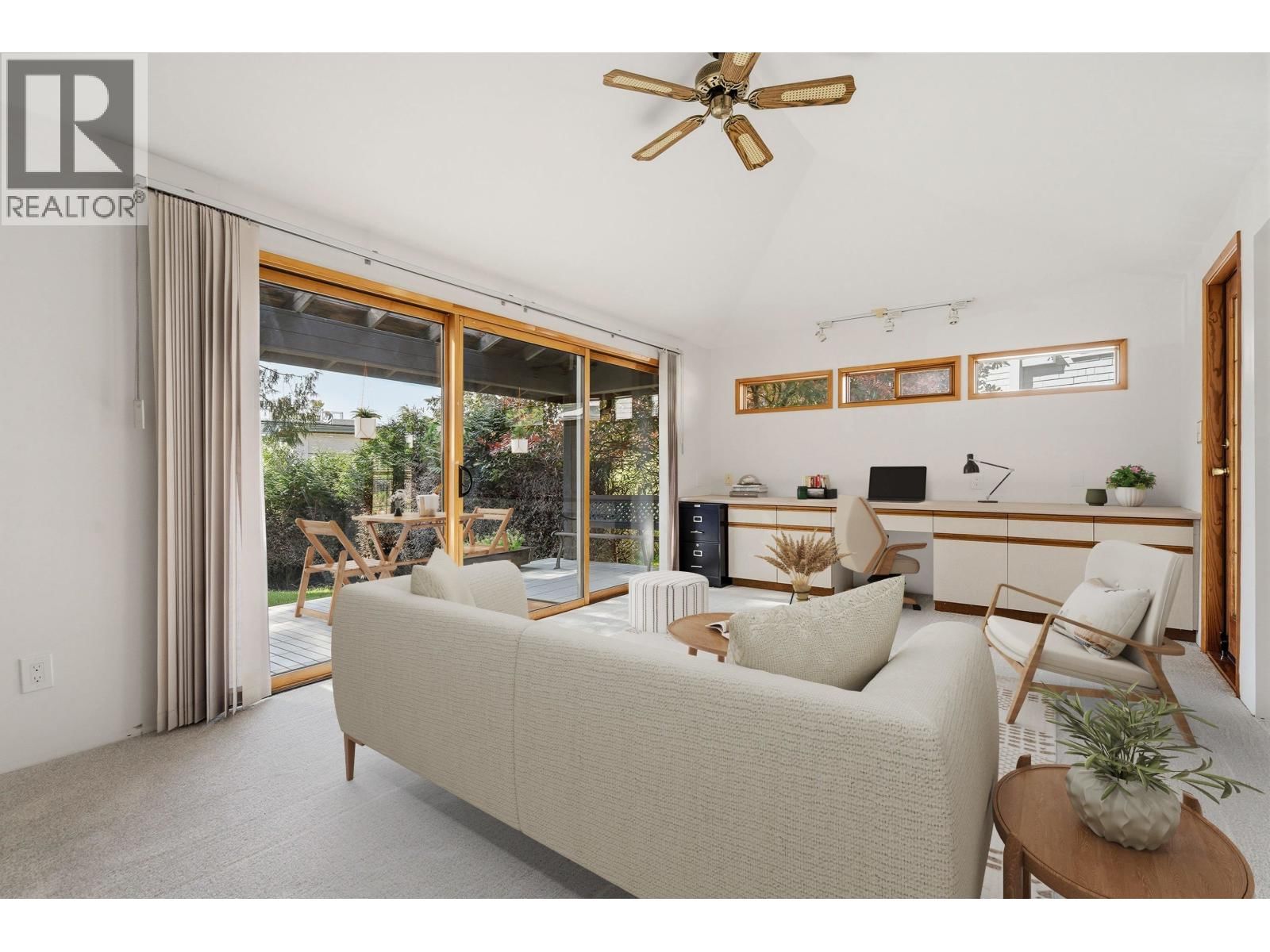 2493 HAYWOOD AVENUE Image 12