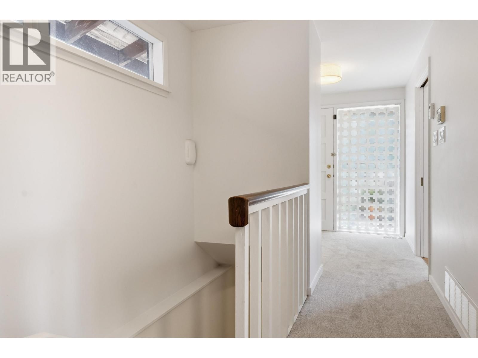 2493 HAYWOOD AVENUE Image 24