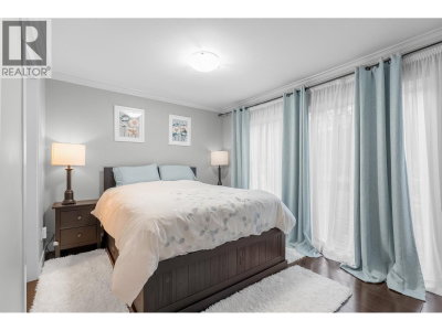 937 THERMAL Drive | Coquitlam British Columbia | Slide Image Ten
