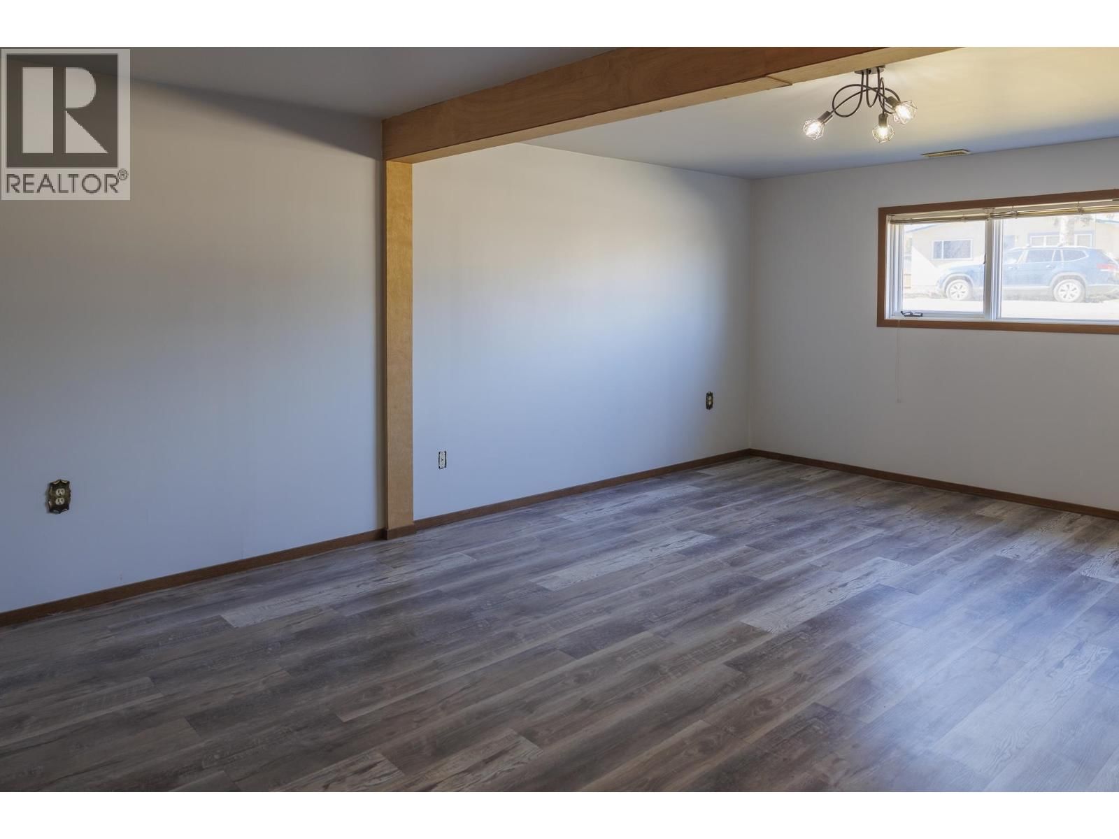 1128 3RD AVENUE Image 17