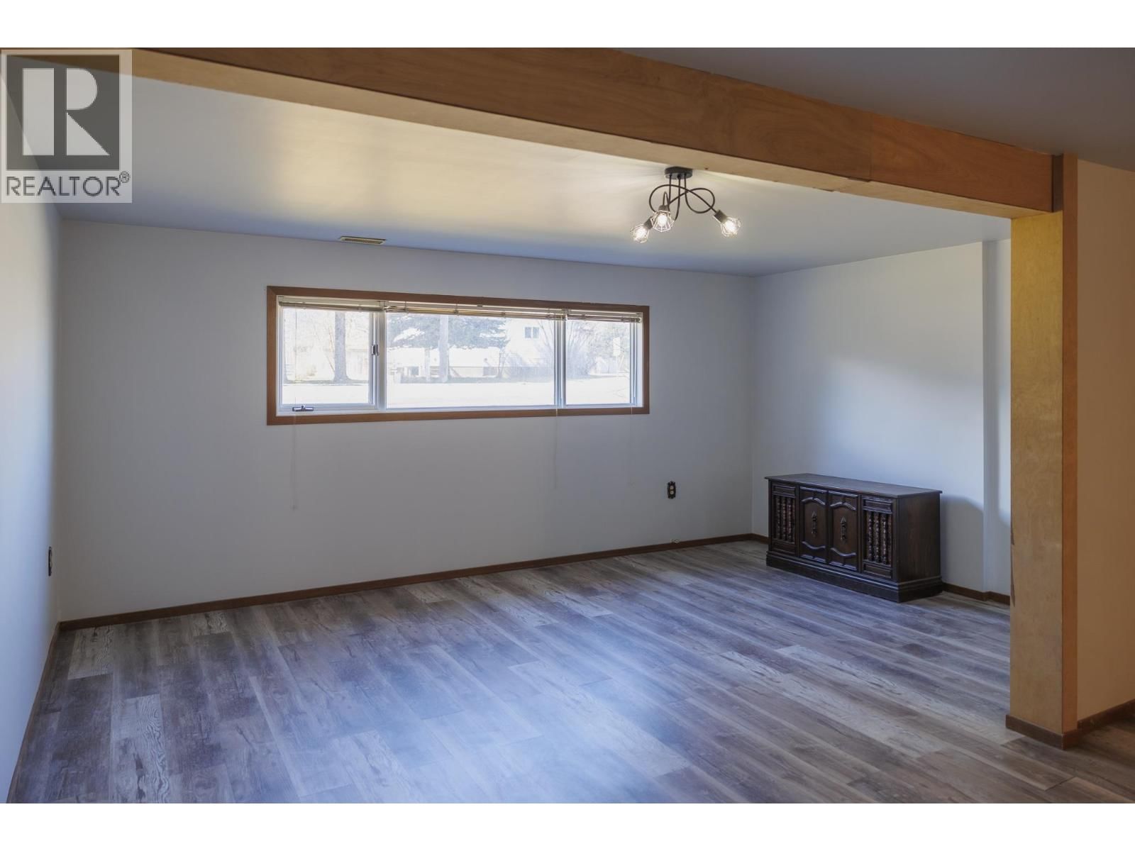 1128 3RD AVENUE Image 18