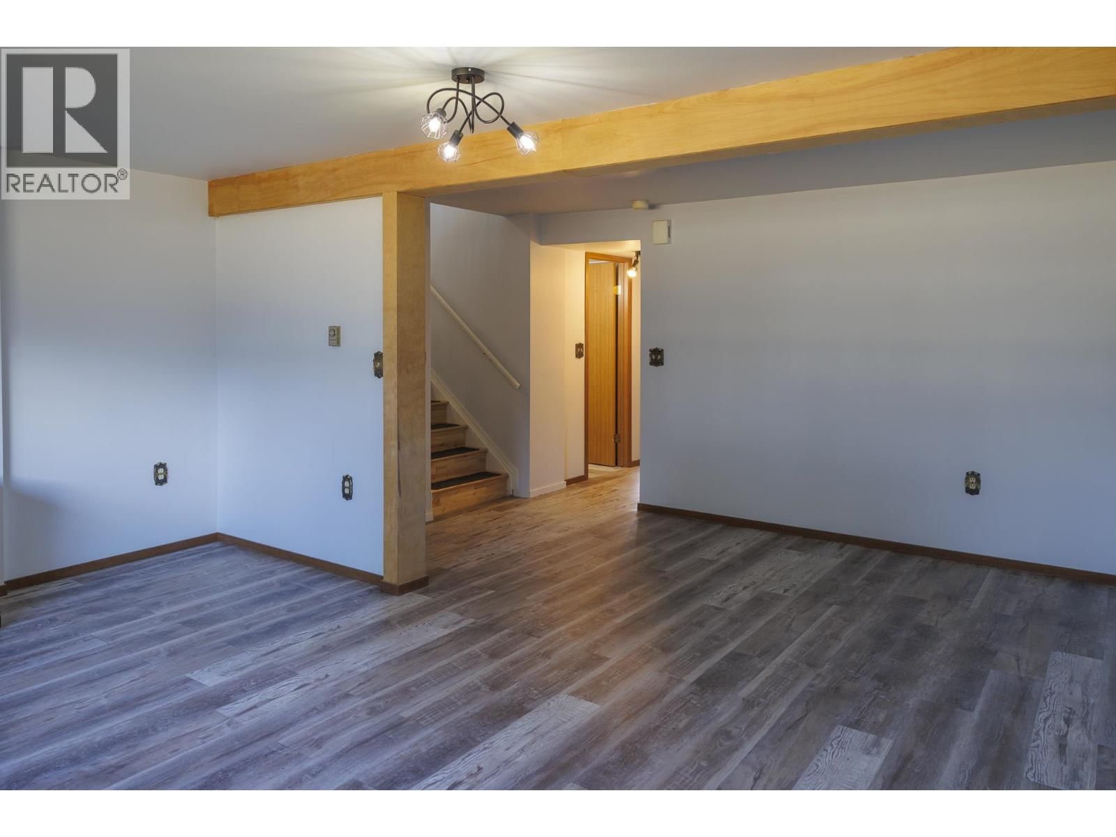 1128 3RD AVENUE Image 19