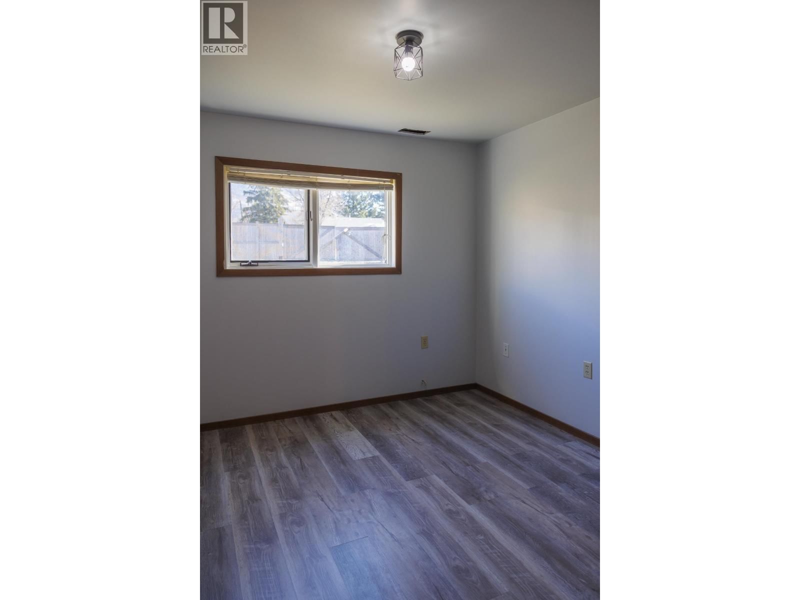 1128 3RD AVENUE Image 21