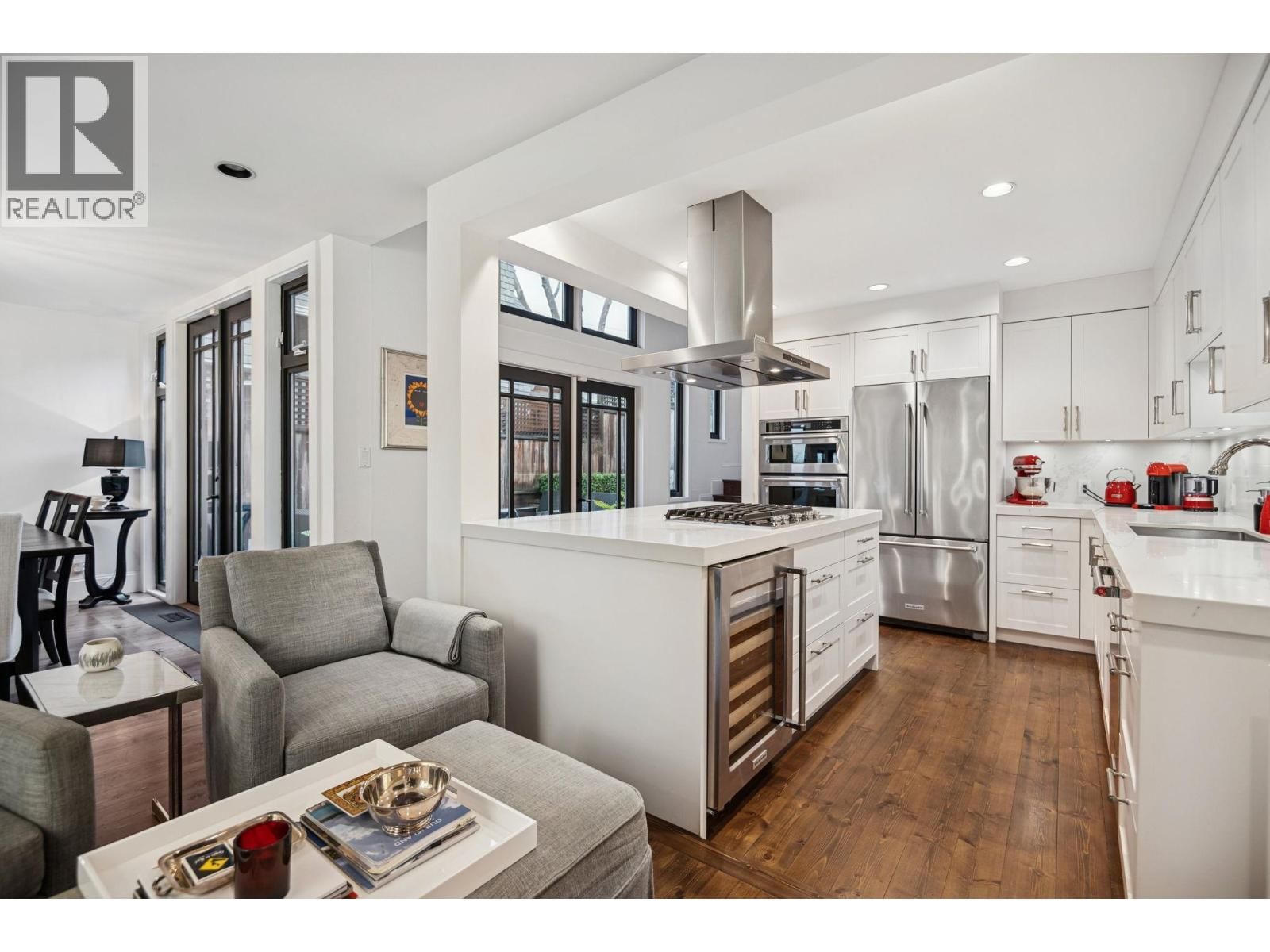 3814 11 AVENUE Image 12