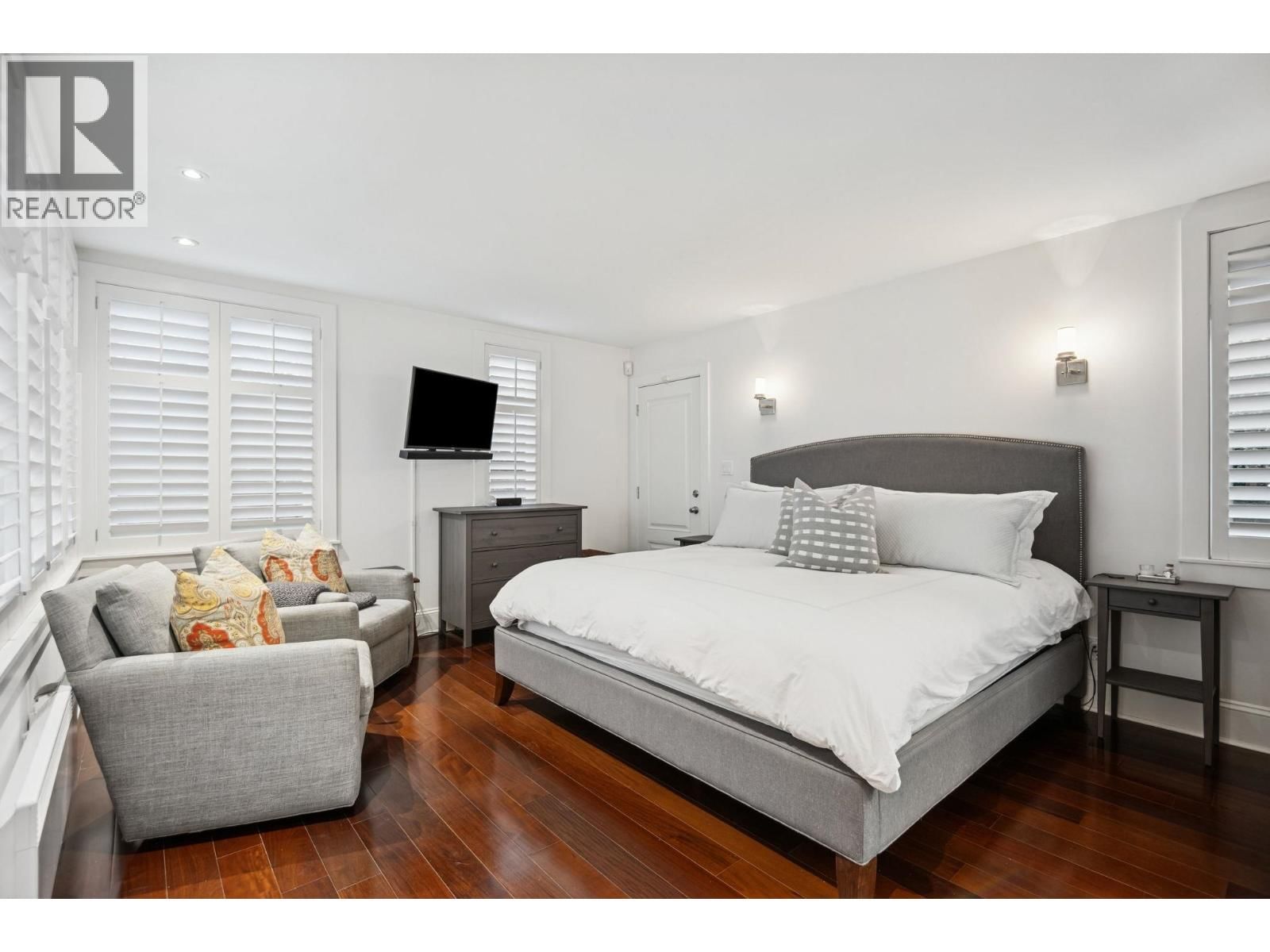 3814 11 AVENUE Image 17