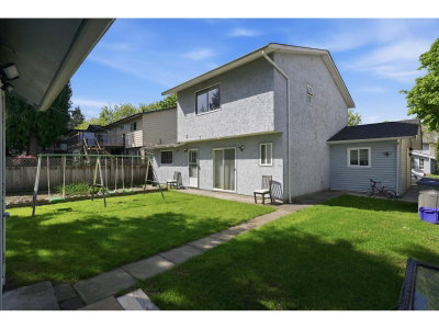 13242 67 Avenue | Surrey British Columbia | Slide Image Twenty-two
