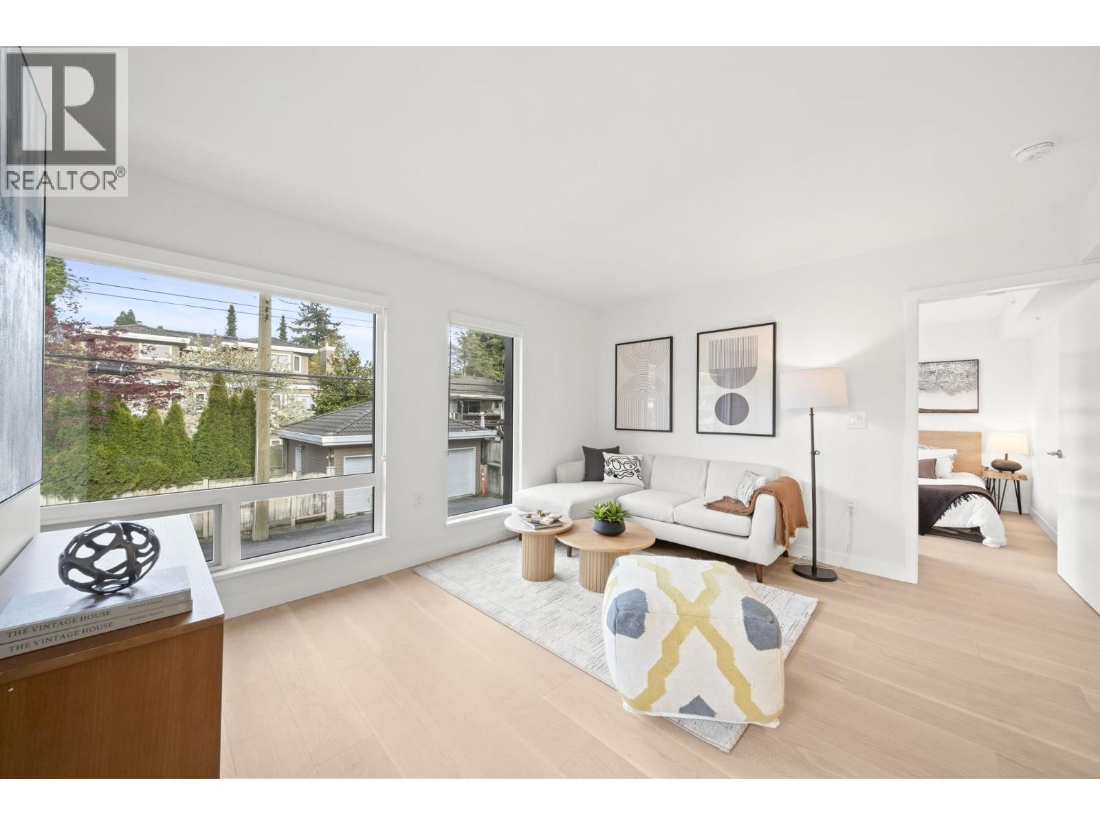 106 - 5212 CAMBIE STREET Image 1