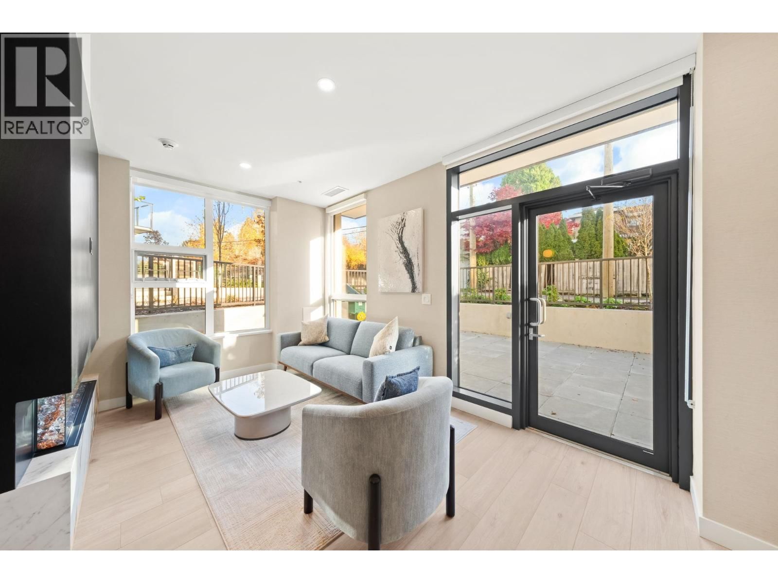 106 - 5212 CAMBIE STREET Image 32