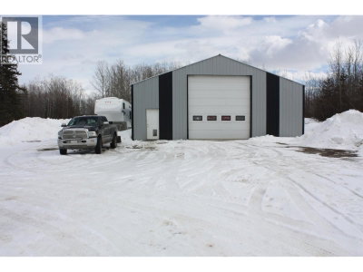 2291 CECIL LAKE Road | Fort St. John British Columbia | Slide Image Thirty-two