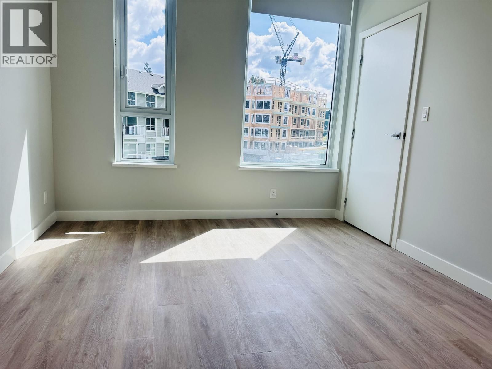 302 - 567 EMERSON STREET Image 10