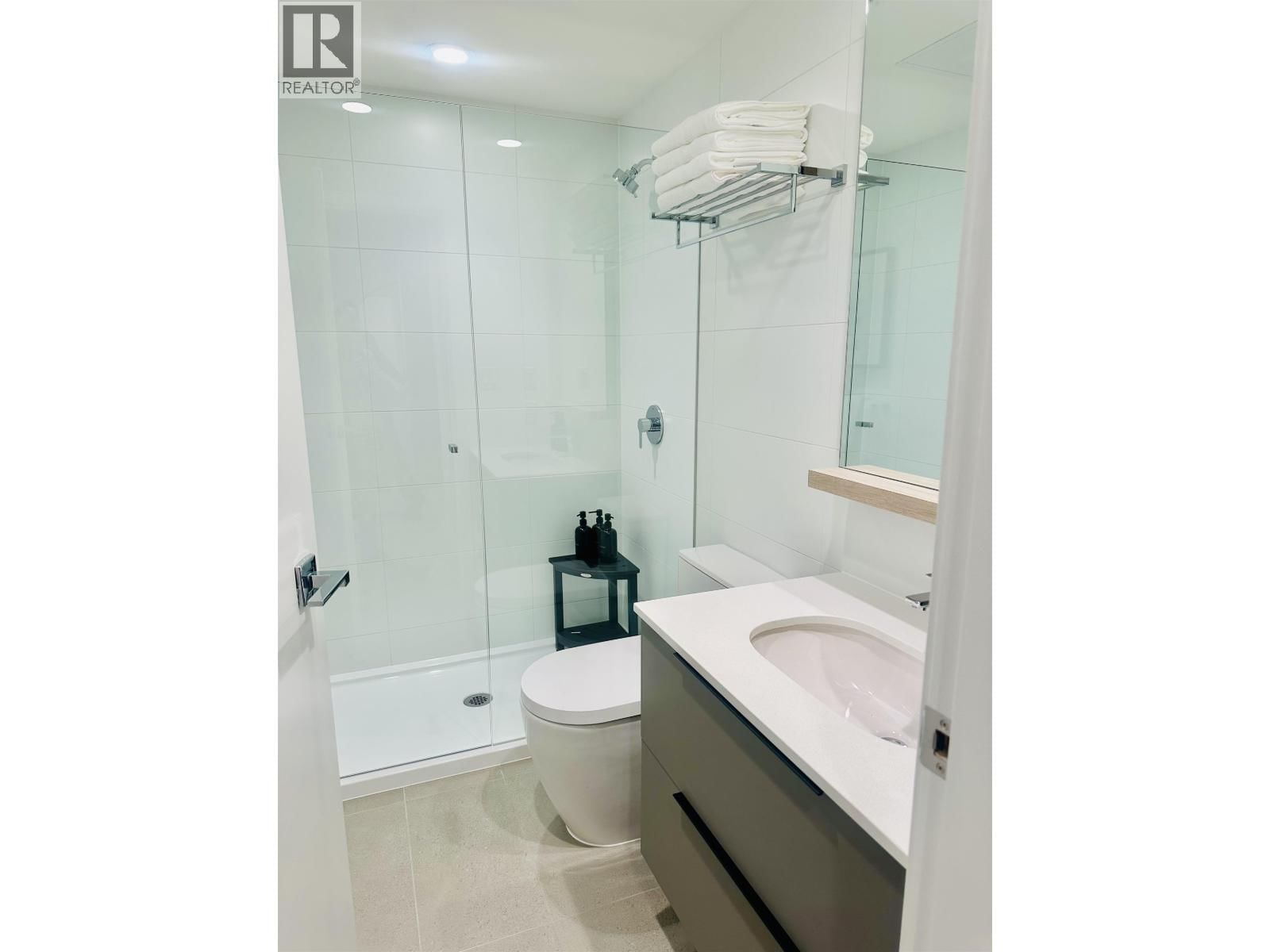 302 - 567 EMERSON STREET Image 19