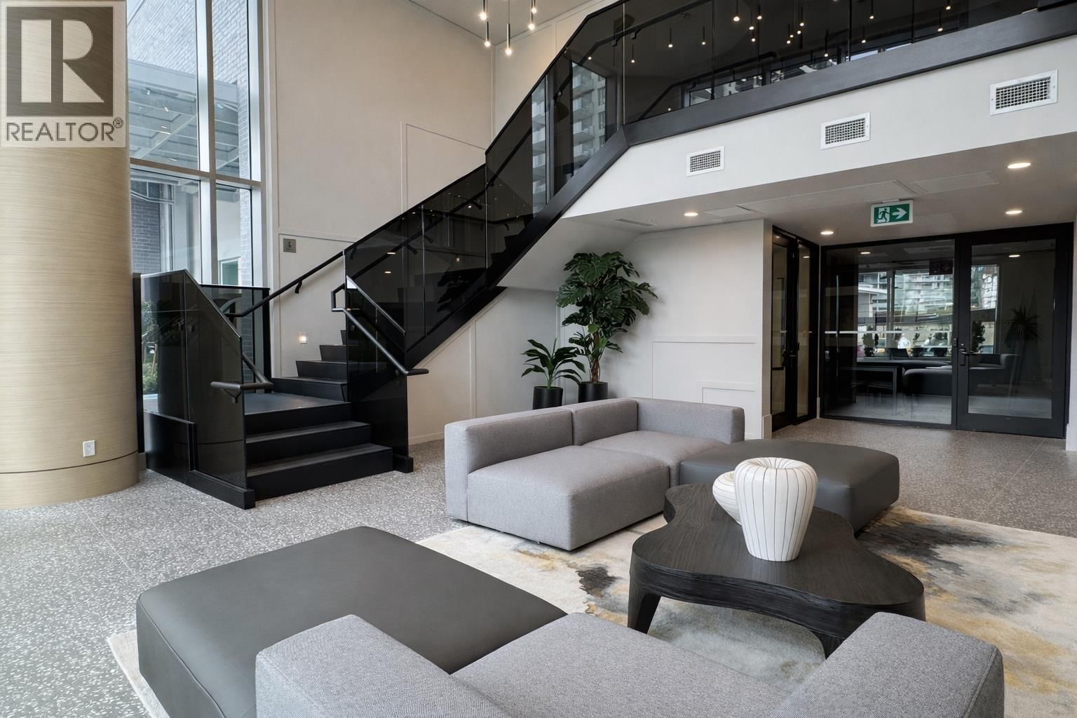 302 - 567 EMERSON STREET Image 34