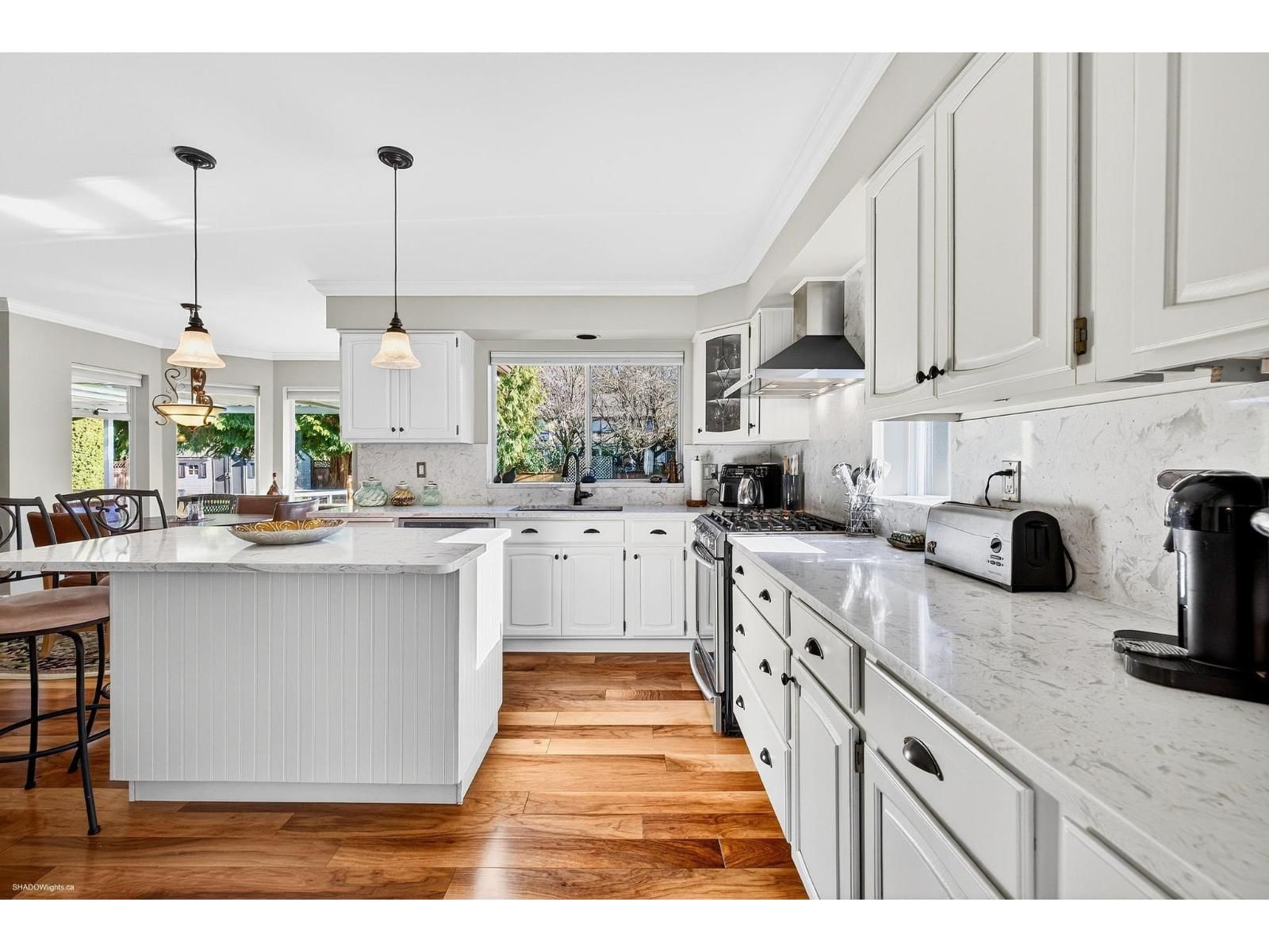 5916 123 STREET Image 12