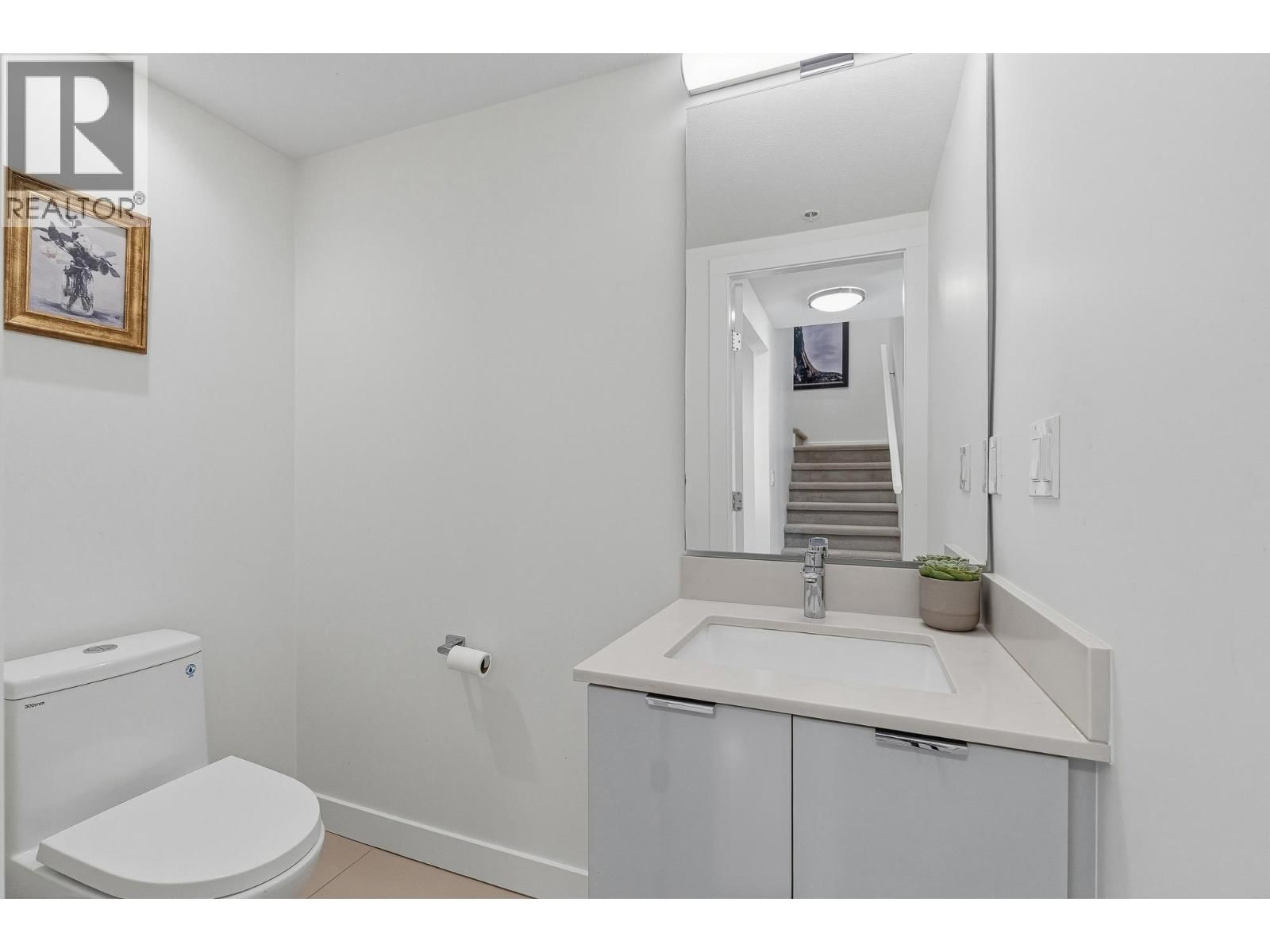 TH3 - 108 8TH STREET Image 12