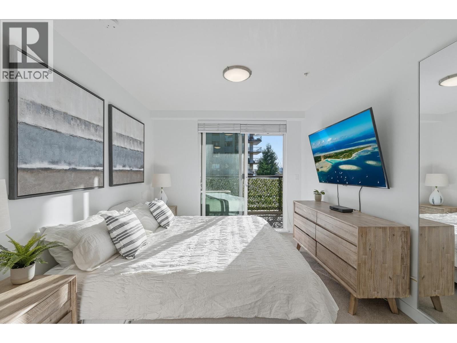 TH3 - 108 8TH STREET Image 14