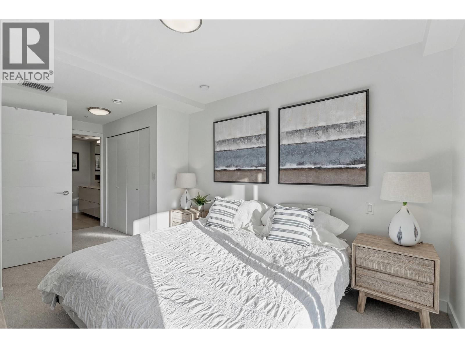 TH3 - 108 8TH STREET Image 15