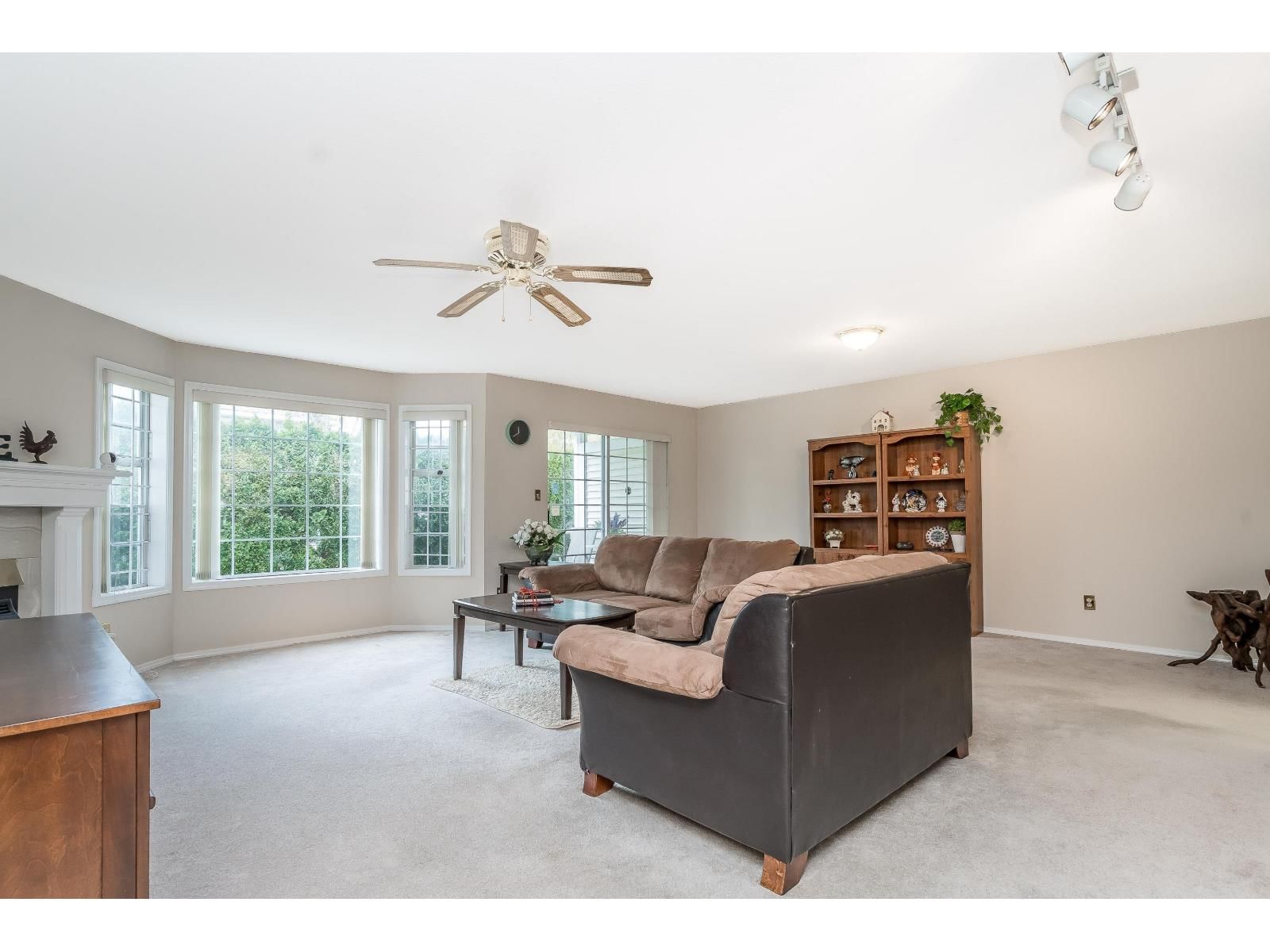 203 - 9109 154 STREET Image 21