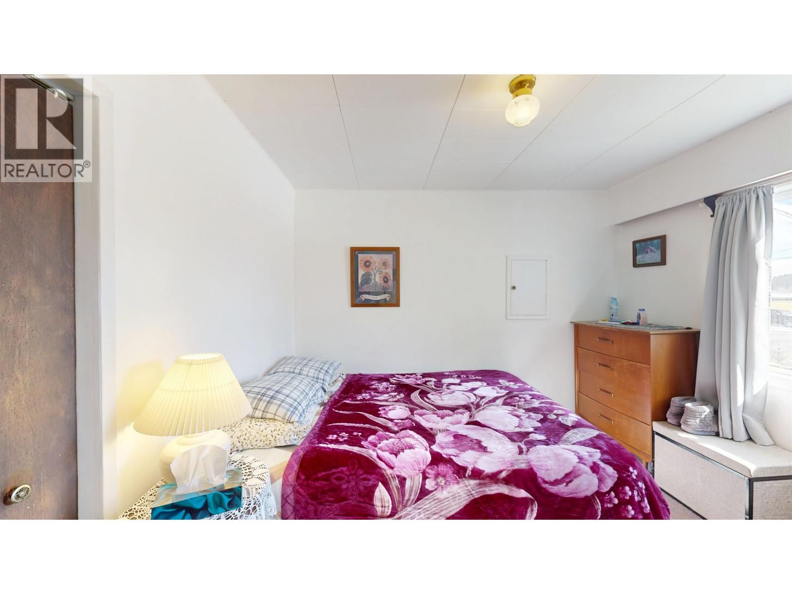 858 SCOTT ROAD Image 12