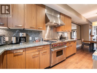 7124 NANCY GREENE Drive | Whistler British Columbia | Slide Image Eleven