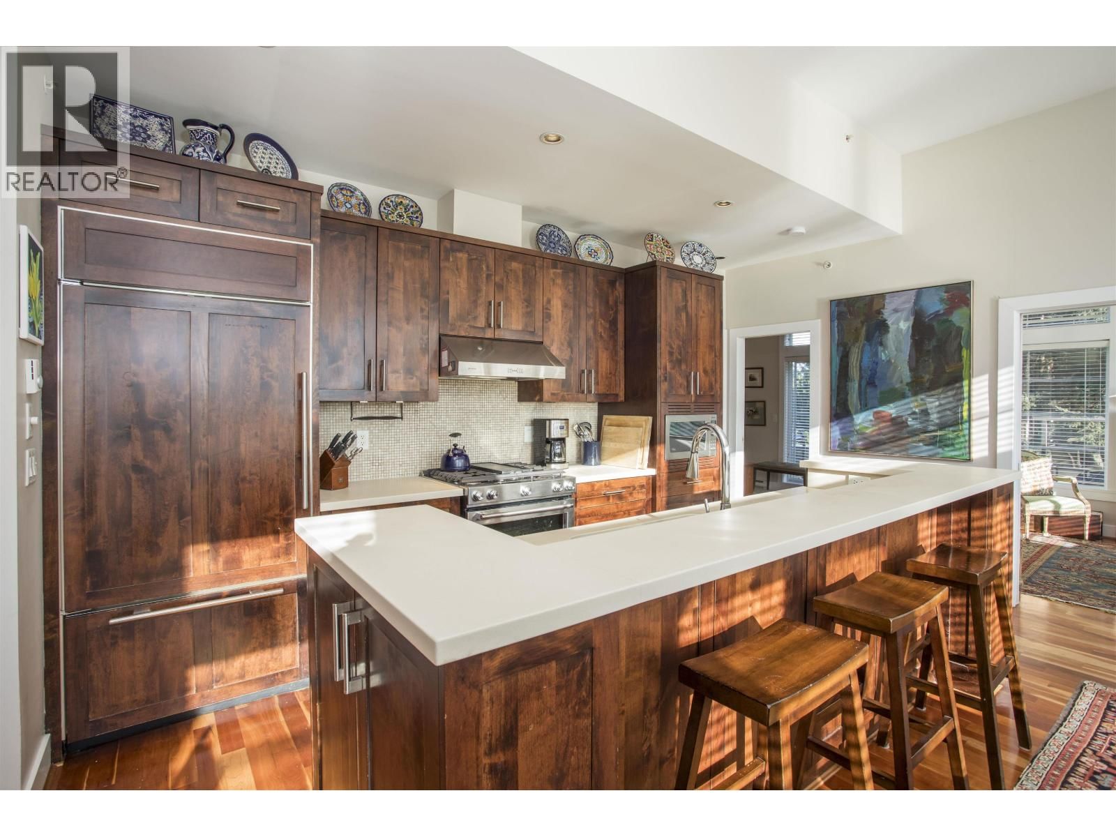 404 - 6328 LARKIN DRIVE Image 10