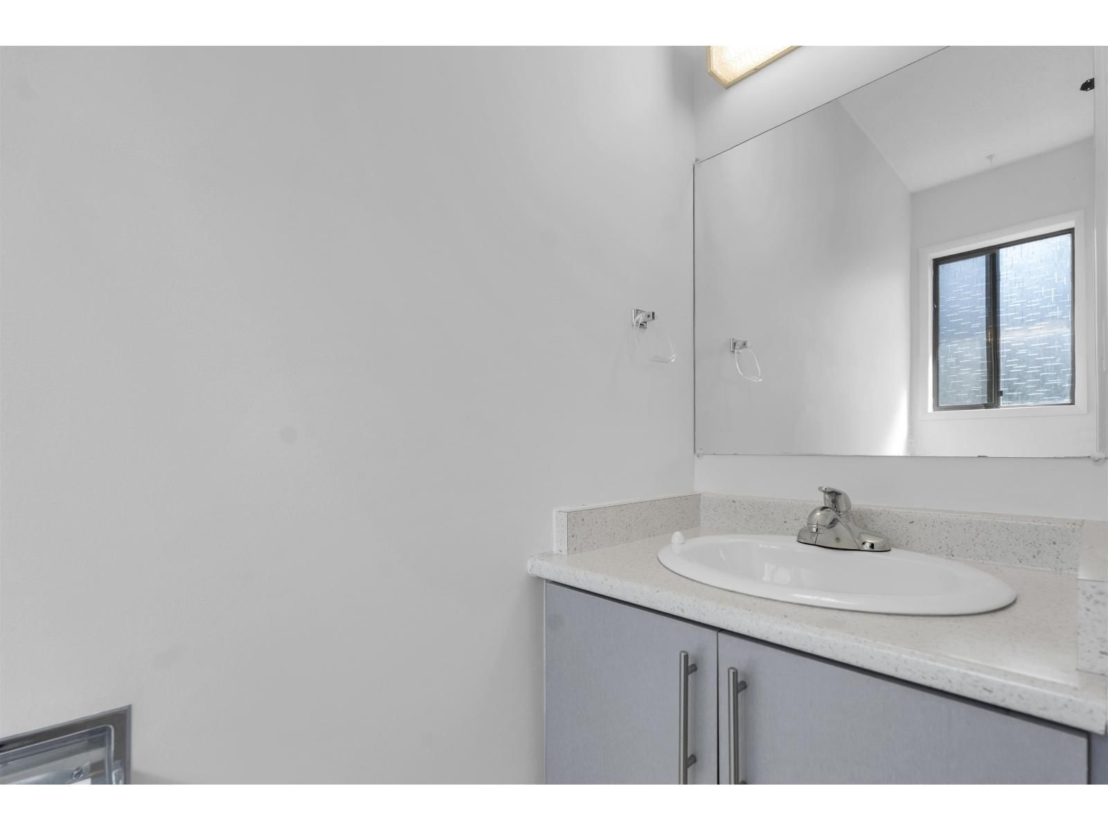 2803 BABICH STREET Image 14